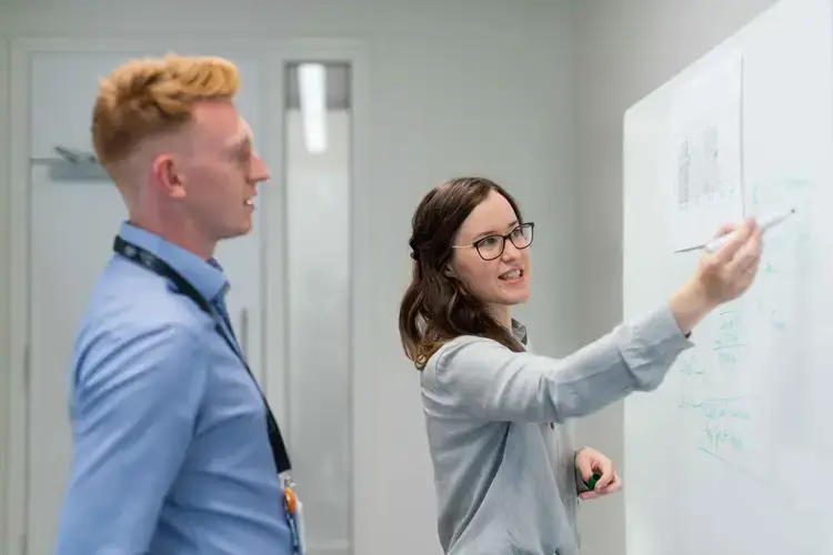 Kanban two business people